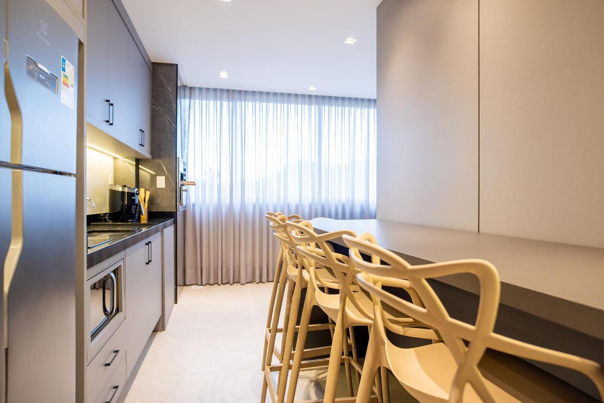 Elegance Apartamentos 1 Quarto Para 4 Pessoas Em Бомбиньяс Экстерьер фото