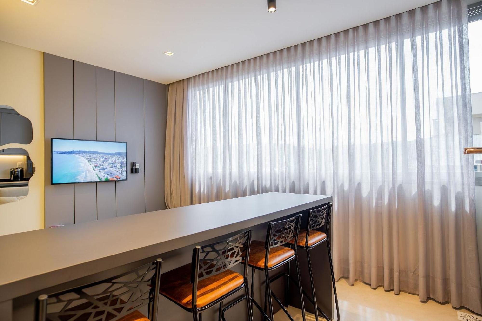 Elegance Apartamentos 1 Quarto Para 4 Pessoas Em Бомбиньяс Экстерьер фото